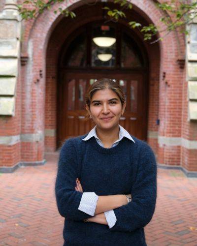 Arianna-Nassiri - 1 Arianna Nassiri headshot