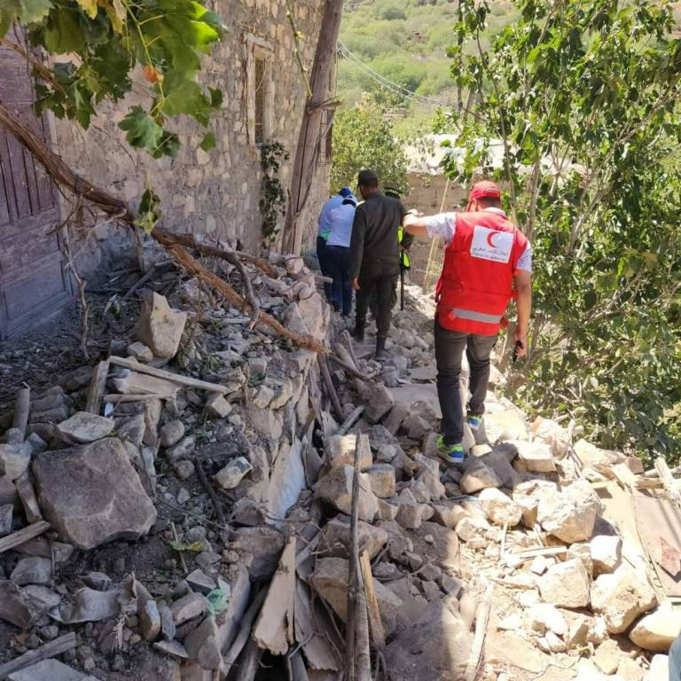 Moroccan Red Crescent teams helping after the earthquake