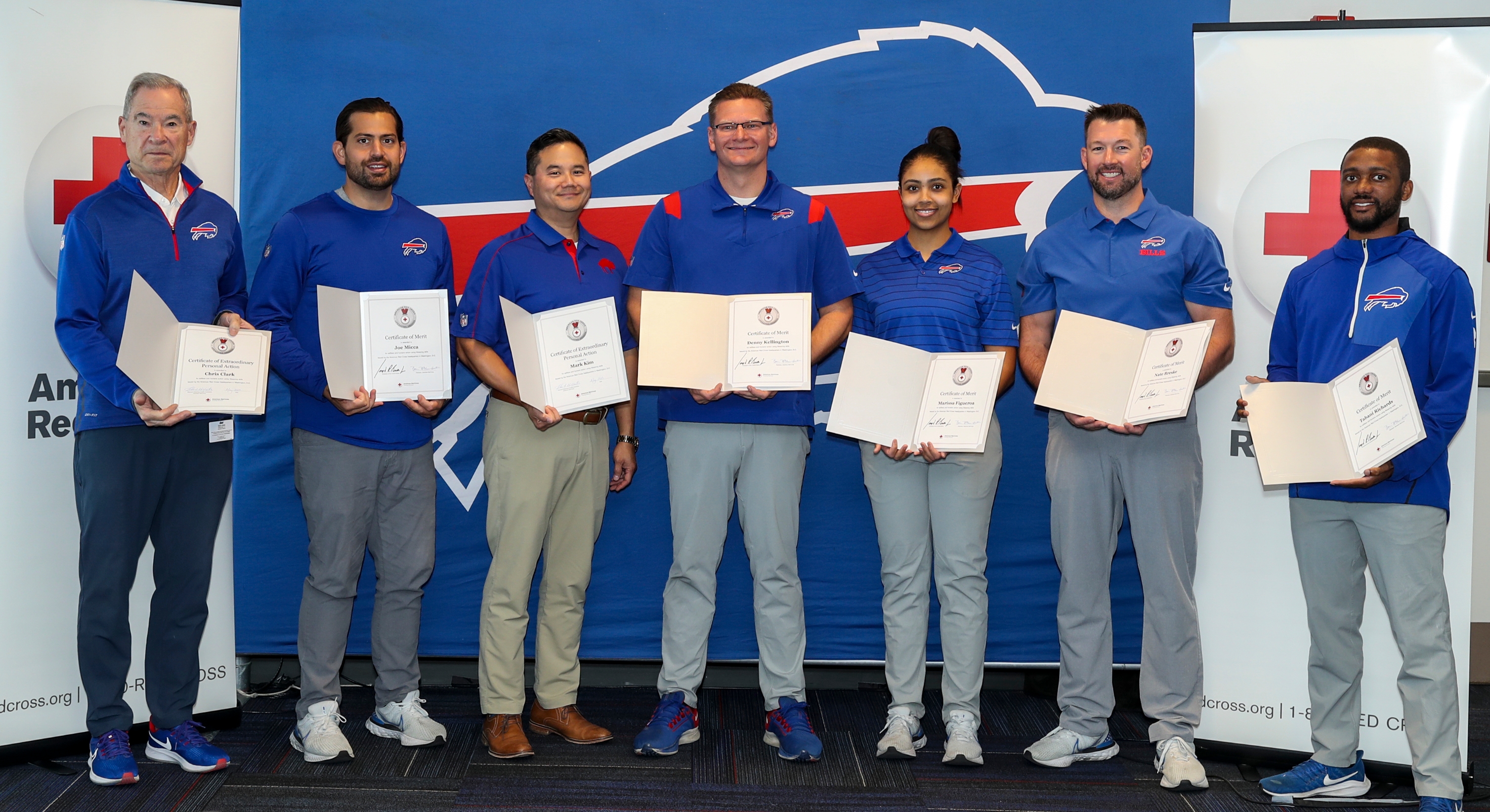 Buffalo Bills honor team's medical staff that saved Damar Hamlin's