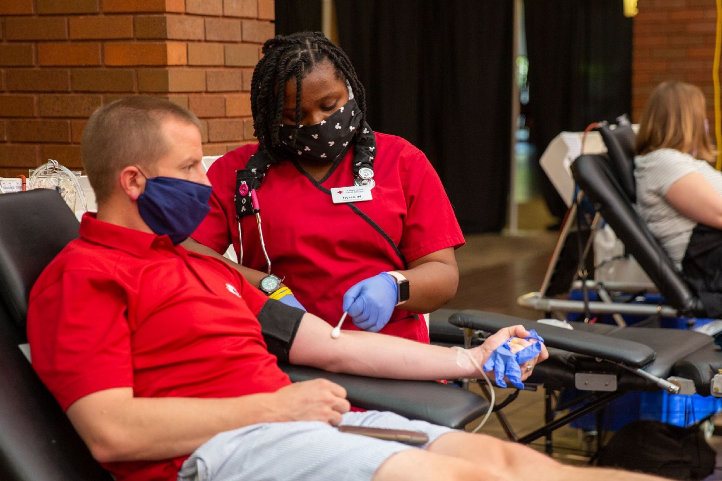 american red cross phlebotomy paid training
