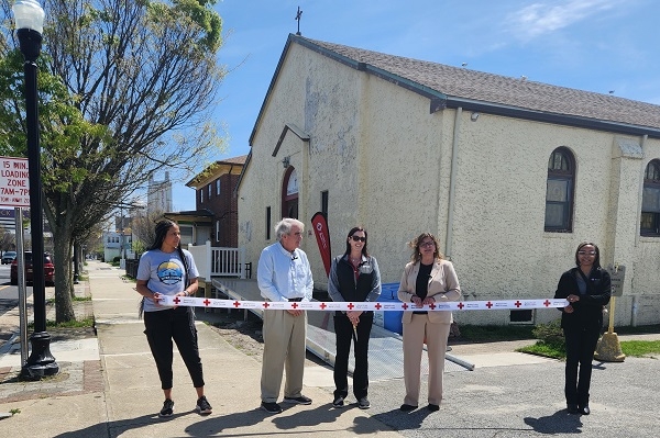 ribbon cutting at jean webster food pantry in new jersey.